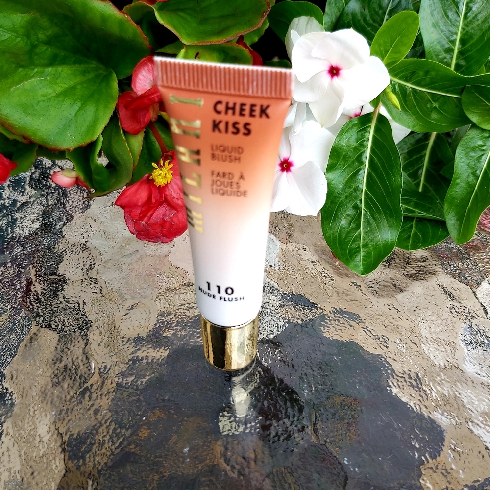 Milani Cheek - Picture 3 of 9